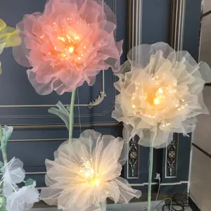 V492 Panduan Dekorasi Pernikahan Inovatif Bunga Warna Kustom Bunga Serat Optik dengan Bunga Dekoratif Cahaya