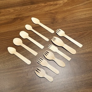 Bán buôn dùng một lần Flatware <span class=keywords><strong>Set</strong></span> bằng gỗ dao kéo bao gồm ngã ba và <span class=keywords><strong>salad</strong></span> <span class=keywords><strong>Spoon</strong></span> cho phục vụ trái cây hoặc thực phẩm - Product Image 2