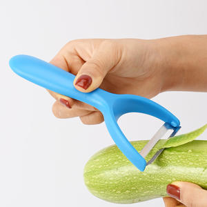 Pelador de verduras multifunción de acero inoxidable de 3 piezas personalizado para uso en la cocina - Product Image 2