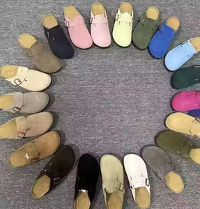 Sandalias <span class=keywords><strong>Birkenstock</strong></span> de Corcho para Hombre y Mujer, Estilo <span class=keywords><strong>Zuecos</strong></span> y Mules, con Exterior de Cuero Plano - Product Image 1