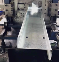 Poutre Z préfabriquée en usine, poutre Z de construction, poinçonnage, découpe, soudage, personnalisation selon les dessins