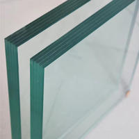 Plaque de verre trempé transparente de 1 mm à 19 mm pour escaliers, murs-rideaux de salle de bain, systèmes de salon - Conception plate, vente directe