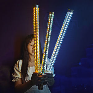 アルミ製充電式フラッシュスティック シャンパンボトルサービス LEDストロボバトン LEDスパークラーライト ワインプレゼンター バー クラブ装飾用 - Product Image 5