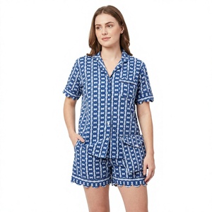 Conjunto de Pijama Corto Ligero y Transpirable para Primavera/Verano, Pijamas de Algodón Cálidos y Cómodos con Logotipo Frontal - Product Image 1