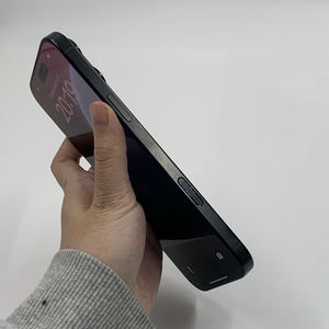 Smartphone 5G Usato Originale <span class=keywords><strong>iPhone</strong></span> 16 <span class=keywords><strong>Pro</strong></span> Max <span class=keywords><strong>Nero</strong></span> Titanio 256GB con Supporto eSIM GSM - Controllo Fotocamera all'Ingrosso - Product Image 4