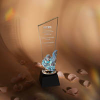 Trophée de récompense en cristal minimaliste écologique haut de gamme avec logo personnalisé, impression UV et gravure laser pour employé exceptionnel