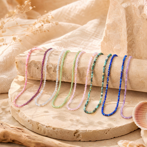 <span class=keywords><strong>Collana</strong></span> all'ingrosso da donna con pietre naturali: <span class=keywords><strong>quarzo</strong></span> <span class=keywords><strong>rosa</strong></span>, tormalina, gemme sfaccettate arcobaleno e perle di pietra massiccia - Product Image 3