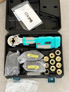 Herramienta de Prensado Hidráulica Eléctrica Vertical Ez-300b de 60kn, Fabricante de Venta Caliente, 18v, Terminal de Cable, <span class=keywords><strong>Prensa</strong></span> Hidráulica Portátil Rápida - Product Image 2