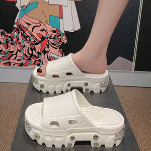 2024 Paris tasarlanmış lüks kadın kaymak sandalet hava yastıklı çabuk kuruyan yükseklik artan Platform takozlar kaymaz ayakkabı - Product Image 1