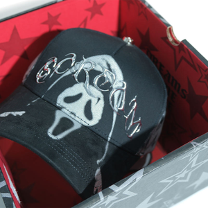 หมวกเบสบอลตาข่าย 5 ชิ้น ลายธีม SCREAM พร้อมตกแต่งตัวอักษรโลหะและลาย Ghostface - หมวกสีดำลำลองแบบปรับแต่งได้ จัดส่งเร็ว - Product Image 1