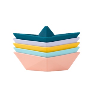 शॉवर फ्लोटिंग खिलौना नरम सिलिकॉन नाव आकार जैसे शार्क और बेबी स्नान स्नान खिलौने के लिए जहाज - Product Image 1