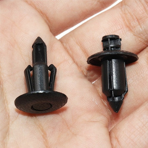 Remaches de Plástico Universales para Automóviles, Clip de Empuje de 8mm para Reparación de Paneles de Acabado, 50 Unidades - Product Image 3