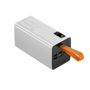 Station d'alimentation haute capacité 60000 mAh avec écran numérique, quatre sorties USB, chargeur portable 22,5 W PD pour téléphone - Product Image 2