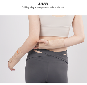 Attelle de soutien <span class=keywords><strong>du</strong></span> poignet Premium Comfort Fit, stabilisateur de compression réglable pour <span class=keywords><strong>le</strong></span> <span class=keywords><strong>syndrome</strong></span> <span class=keywords><strong>du</strong></span> <span class=keywords><strong>canal</strong></span> <span class=keywords><strong>carpien</strong></span>, l'arthrite et la récupération post-chirurgicale - Product Image 5