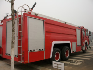 Brand new <span class=keywords><strong>fuoco</strong></span> standard di <span class=keywords><strong>camion</strong></span> <span class=keywords><strong>camion</strong></span> dei pompieri <span class=keywords><strong>dimensioni</strong></span> 10,000 litri Foton Antincendio <span class=keywords><strong>Camion</strong></span> di soccorso prezzo - Product Image 5