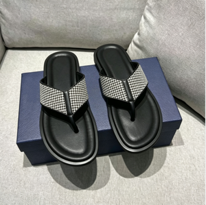 fashion designer men's slide slippers EVA Outsole Anti-Slippery men's Flip-Flops slipper Classic luxury women designer slippers - Product Image 1