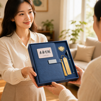 Ensemble cadeau de papeterie personnalisé de style chinois en 4 pièces, carnet, stylo, marque-page en acier inoxydable, badge Ruyi, boîte cadeau bleu gris