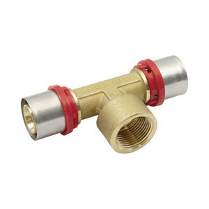 Conector en T Hembra de 1" x 32 para Tuberías Multicapa y Mangueras de Plomería - Product Image 1