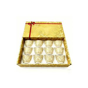 Set di 12 Tazzine da Caffè Arabo di Lusso Personalizzate con Decalcomania Dorata, 55ml 2oz, Mini Tazze da Tè <span class=keywords><strong>e</strong></span> Qahwa con Confezione <span class=keywords><strong>Regalo</strong></span>, Tazze Kawa dell'Arabia Saudita - Product Image 1