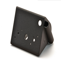 Fabrication sur mesure de tôles en acier inoxydable avec services de pliage, polissage, zinguage et peinture
