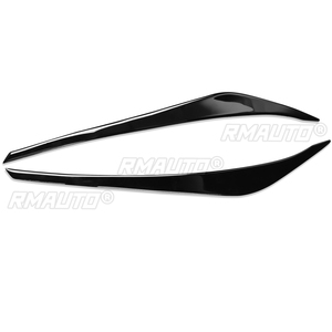 ฝาครอบตกแต่งขอบไฟหน้าสีดำ 1 คู่ สำหรับ Hyundai Elantra ปี 2016 2017 2018 สติ๊กเกอร์ติดขอบไฟหน้า - Product Image 2