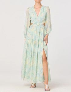 فستان ماكسي نسائي أخضر نعناعي بطبعة ألوان مائية وقصة خصر مفتوحة، بأكمام طويلة من الشيفون والسباندكس، بخصر طبيعي أنيق وفتحات جانبية، مثالي للعطلات. - Product Image 6