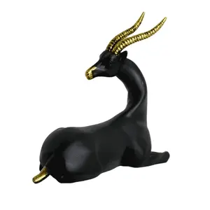 Polyresin Black Back Lying Antelope Resin 3d Kepala Hewan Zebra Cheetah Jerapah Antelop Vas Bunga Dekorasi Rumah Eropa