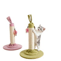 Poteau à gratter pour chat Candy, petit arbre à chat, cadre d'escalade pour chat, gain de place, durable, sisal MH65 1,9 kg, arbre à chat, baguette de stimulation, planche à gratter