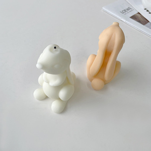 Vela perfumada con orejas largas de conejo, jabón hecho a mano, molde de silicona artesanal, adorno de yeso de conejo - Product Image 5