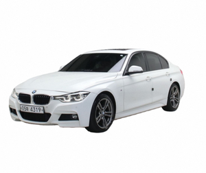 BMW 320d d'occasion, berline automatique diesel, moteur turbocompressé, voiture européenne de luxe en excellent état, parfaite pour les affaires - Product Image 5