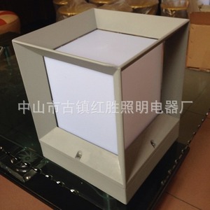 โคมไฟเสาสี่เหลี่ยม Redsheng สีบรอนซ์ หลอดไฟ LED E27 แบบกึ่งฝัง สำหรับสวนภายนอกอาคาร - Product Image 4