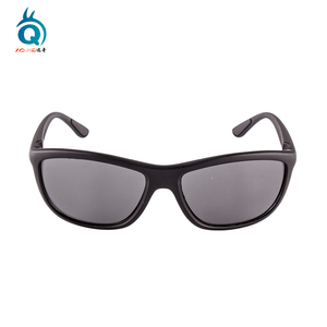 2019 nuevos hombres magnético Clip <span class=keywords><strong>gafas</strong></span> <span class=keywords><strong>de</strong></span> conducir imán polarizado <span class=keywords><strong>gafas</strong></span> <span class=keywords><strong>de</strong></span> <span class=keywords><strong>sol</strong></span> <span class=keywords><strong>de</strong></span> moda - Product Image 2