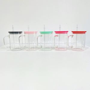 Mugs de camping en verre borosilicate transparent givré de 17 oz pour sublimation, avec couvercles et pailles en plastique PP colorés – Entrepôt USA - Product Image 2
