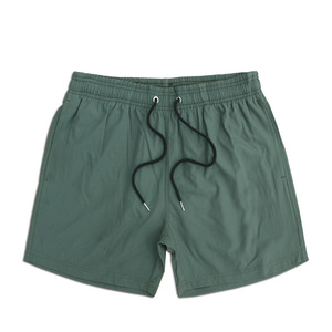 Short de plage décontracté et sportif pour homme, couleur unie, extensible dans quatre directions, avec cordon de serrage, style euro-américain transfrontalier, collection automne 2025 - Product Image 5