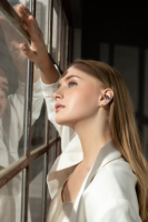 Écouteurs sans fil 6.0 semi intra-auriculaires avec réduction de bruit ENC, affichage numérique, commandes tactiles, étanchéité IPX5, faible latence, son Hi-Fi JL