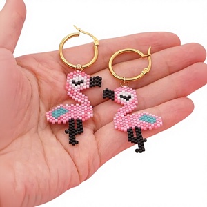 Pendientes de Aro con Cuentas de Flamenco Rosa Hechos a Mano, Chapados en Oro, Joyería de Fiesta para Mujer, Pendientes de Moda con Diseño Animal para Mujer - Product Image 3