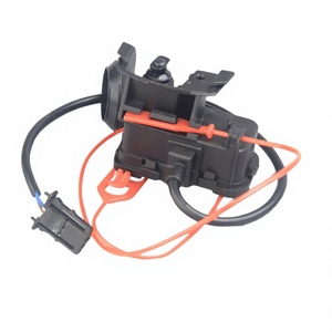 Pour Volkswagen Passat Tiguan Skoda Plastiques techniques avec fil rouge Verrou de bouchon de réservoir de carburant 5C6810773H 56D810773 - Product Image 5