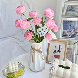 Nuovo Set di Decorazioni Floreali a 5 Teste di Peonia Ouyang per Tavolo da Pranzo, Camera da Letto, Matrimoni, con Intreccio in Paglia - Product Image 1