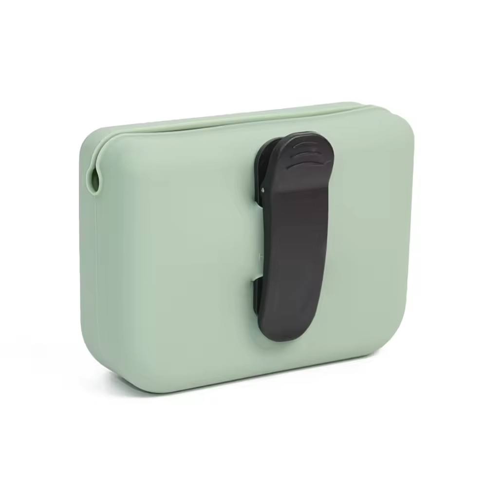 สีเขียวอ่อน