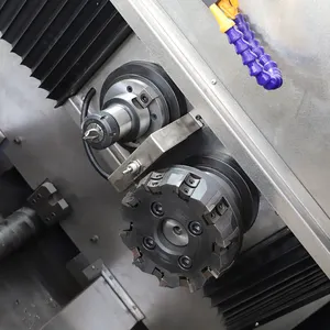 YOTMT penutup wajah penggilingan dengan pusat lubang, kepala ganda kecil horizontal empat sumbu CNC milling dan mesin bor