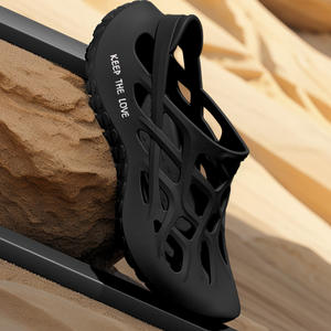 Zuecos EVA para Hombre, Cobertura Total, Transpirables, con Patrón de Orificios, Suela Antideslizante, para Jardín, Taller, Hogar, Tallas 39-47 EU, Ligeros - Product Image 2