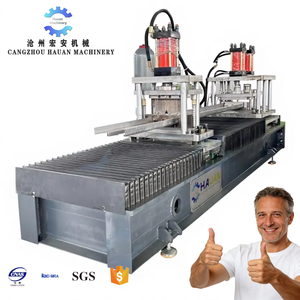 Machine de formage de quilles à haute rigidité HAUAN avec commande PLC, fonctionnement automatique, moteur et roulement, facile à utiliser - Product Image 1