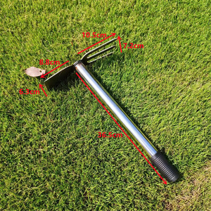 <span class=keywords><strong>Houe</strong></span> de jardin à <span class=keywords><strong>deux</strong></span> têtes et trois <span class=keywords><strong>dents</strong></span> en acier au carbone pour l'entretien des plantes et la culture - Product Image 6