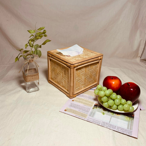 Boîte en bambou écologique à tissage chevrons – Bac de rangement polyvalent avec cadre – Artisanat vietnamien - Product Image 4