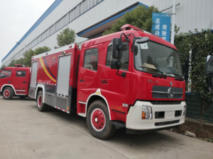 Camión de Bomberos Ligero de 8 Toneladas con Cabina de Doble Fila y Bomba para Protección Contra Incendios en Carreteras Comunitarias y Rurales - Product Image 4