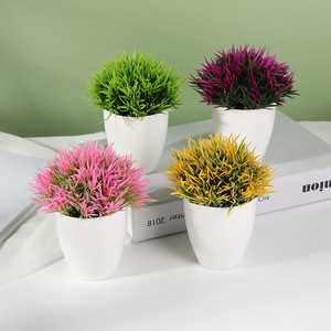Plante artificielle en pot Qi Xing, 14 cm de hauteur, en plastique, ornement décoratif d'intérieur pour bureau, couleurs vert, rose, violet, jaune - Product Image 1