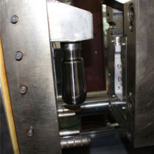 Fabricant de moules d'injection de caoutchouc et de silicone liquide personnalisés Biberon OEM Biberon et sucette sur mesure - Product Image 2