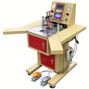 Machine automatique CNC de pose d'angles pour cadres photo, machine à clouer en V pour cadres - Product Image 6