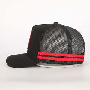 Casquette de camionneur personnalisée Snapback réglable affichage de maquettes multicolores impression 3D personnalisée impressions par sublimation disponibles - Product Image 3