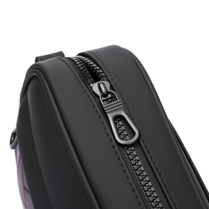 Bolso Bandolera Negro Impermeable - Bolso Multifuncional de Hombro, Apto para Hombres y Mujeres - Product Image 4